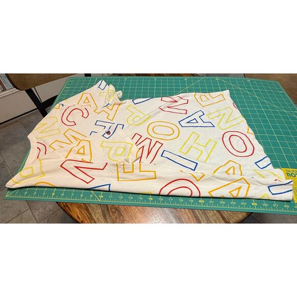 Champion Scrambled Letters Tee Men’s M White Primary Colors Crew Neck - Picture 10 of 13